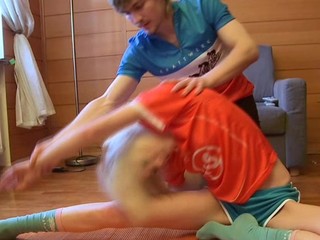 Alice enjoys a sexual workout with friends